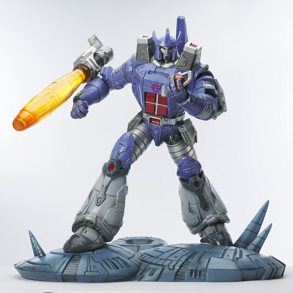  Diamond Select Transformers Galvatron Milestone Statue Official Image  (5 of 7)